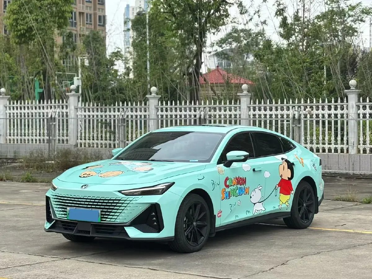 2023 ChangAn UNI-V iDD 1.5T 170HP L4 6TCT PHEV 18.4KWH,autocango,china used car exporter,china ev exporter,chinese used car exporter,chinese used ev exporter
