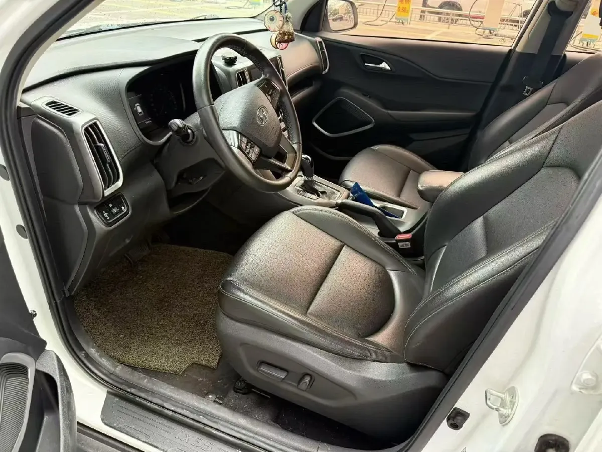 2019 Hyundai ix35 2.0L 160HP L4 6AT,autocango,china used car exporter,china ev exporter,chinese used car exporter,chinese used ev exporter