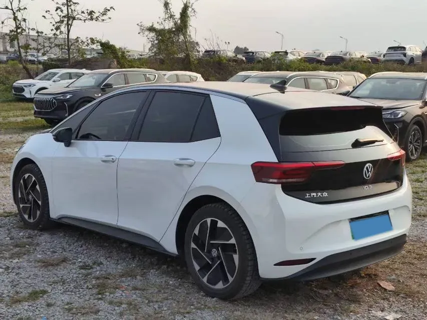 2025 MAXUS XinTu V80 2.0T 147HP L4 6AMT,autocango,china used car exporter,china ev exporter,chinese used car exporter,chinese used ev exporter