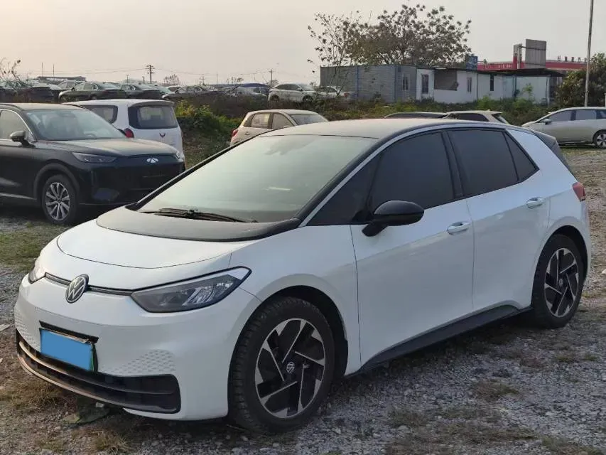 2025 MAXUS XinTu V80 2.0T 147HP L4 6AMT,autocango,china used car exporter,china ev exporter,chinese used car exporter,chinese used ev exporter