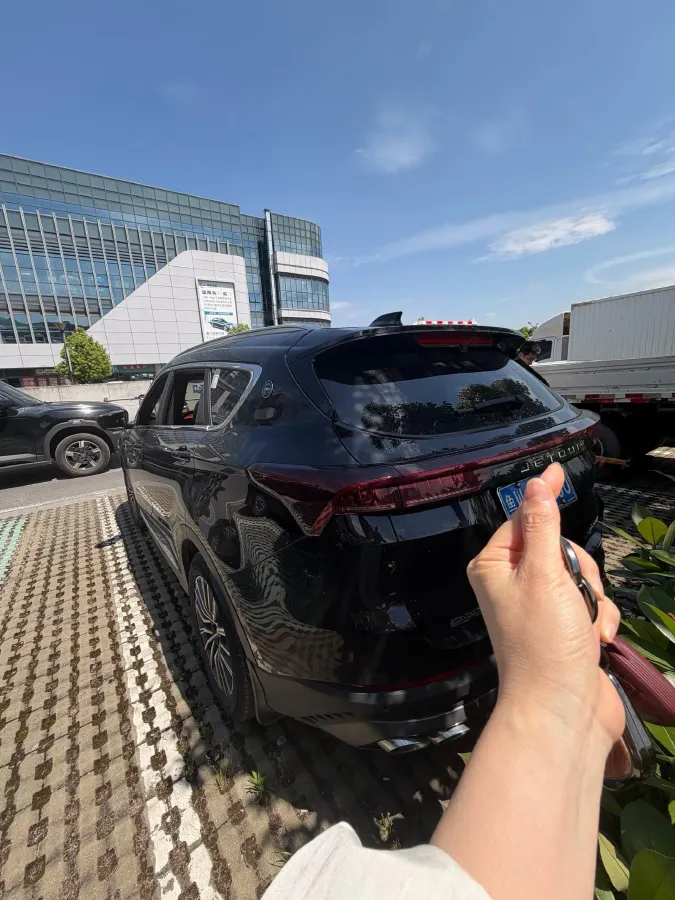 2023 ChangAn Oshan X7 Plus 1.5T 188HP L4 7DCT,autocango,china used car exporter,china ev exporter,chinese used car exporter,chinese used ev exporter