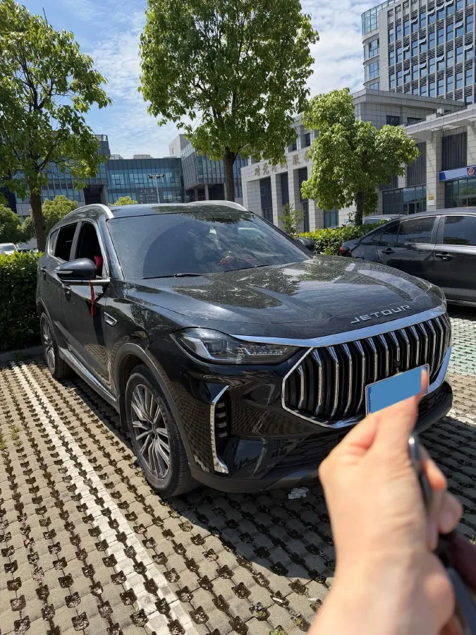 2023 ChangAn Oshan X7 Plus 1.5T 188HP L4 7DCT,autocango,china used car exporter,china ev exporter,chinese used car exporter,chinese used ev exporter