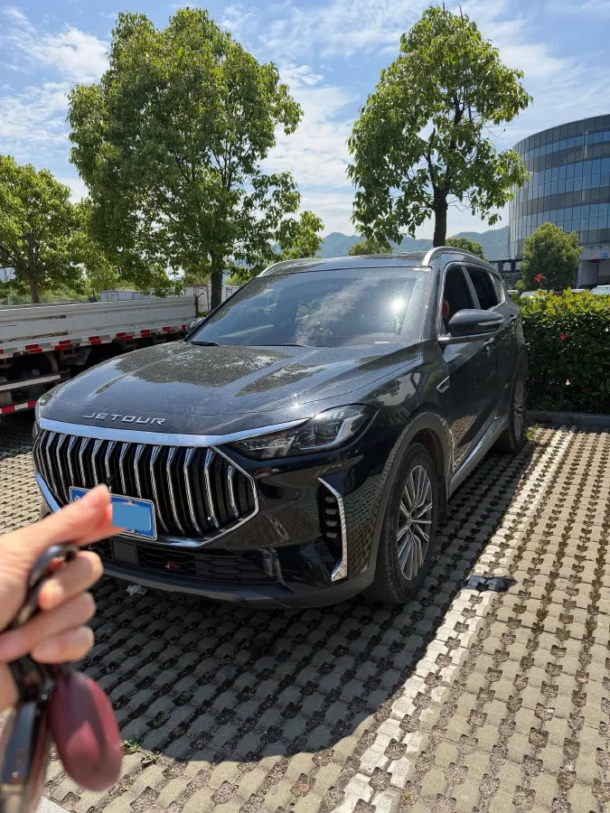 2023 ChangAn Oshan X7 Plus 1.5T 188HP L4 7DCT,autocango,china used car exporter,china ev exporter,chinese used car exporter,chinese used ev exporter
