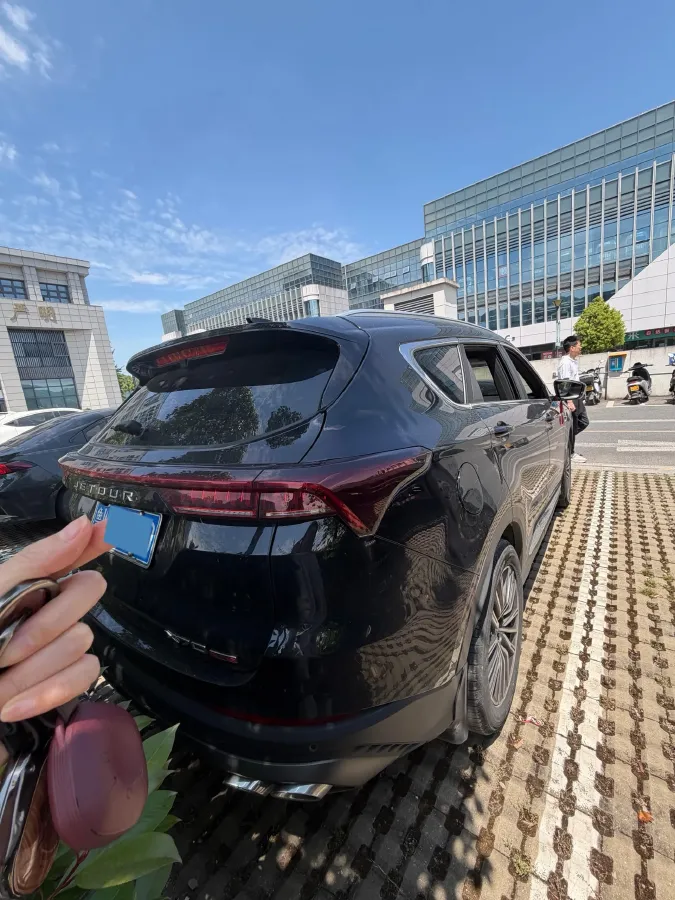 2023 ChangAn Oshan X7 Plus 1.5T 188HP L4 7DCT,autocango,china used car exporter,china ev exporter,chinese used car exporter,chinese used ev exporter
