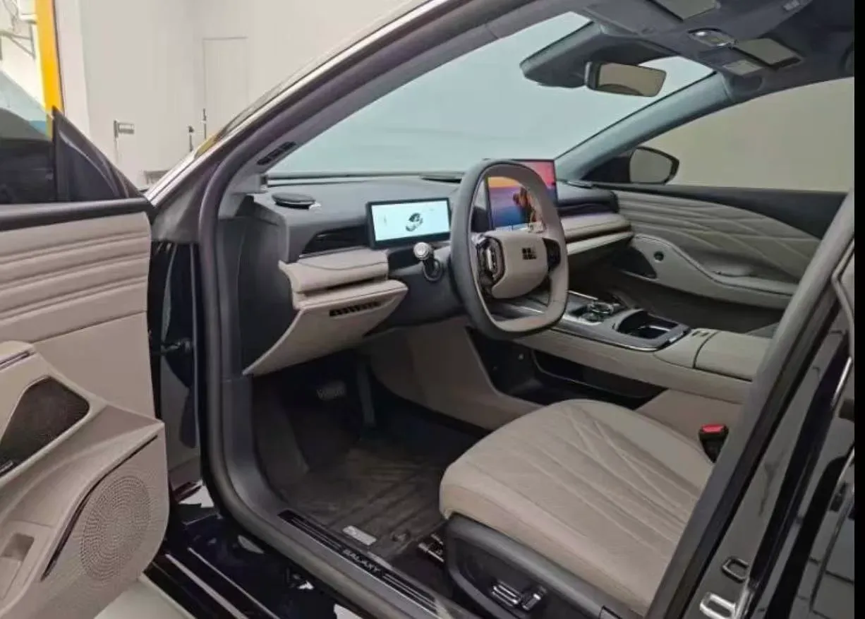 2025 Geely Galaxy Starshine 8 1.5L 112HP L4 1DHT PHEV,autocango,china used car exporter,china ev exporter,chinese used car exporter,chinese used ev exporter