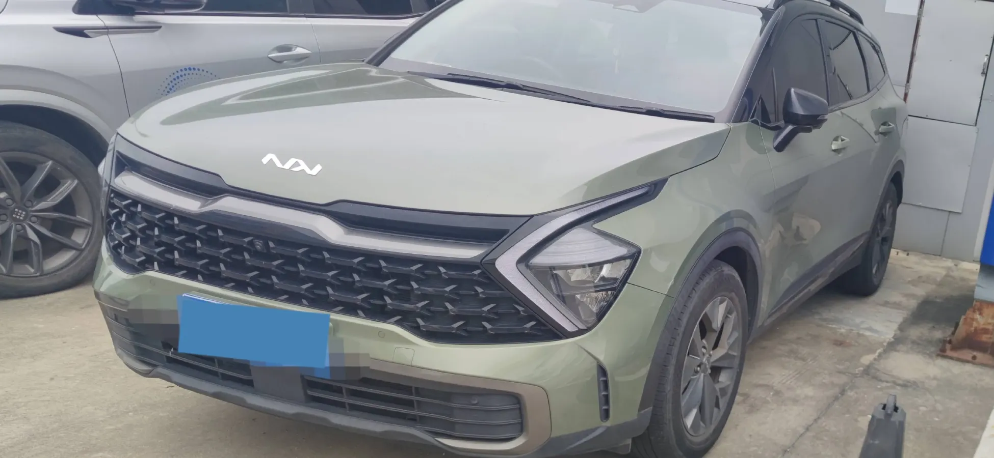2023 Kia Sportage 2.0L 150HP L4 6AT Hybrid,autocango,china used car exporter,china ev exporter,chinese used car exporter,chinese used ev exporter