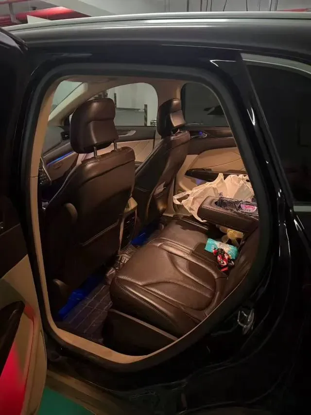2017 Lincoln MKC 2.0T 203HP L4 6AT,autocango,china used car exporter,china ev exporter,chinese used car exporter,chinese used ev exporter