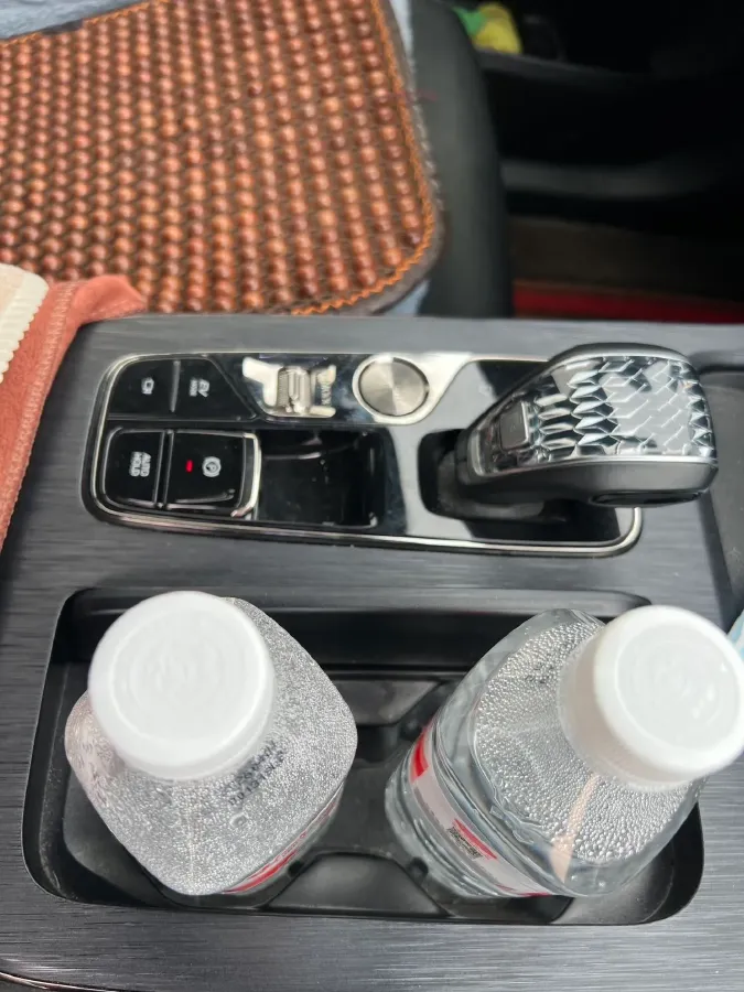 2022 GAC Trumpchi GS8 2.0T 190HP L4 E-CVT Hybrid,autocango,china used car exporter,china ev exporter,chinese used car exporter,chinese used ev exporter