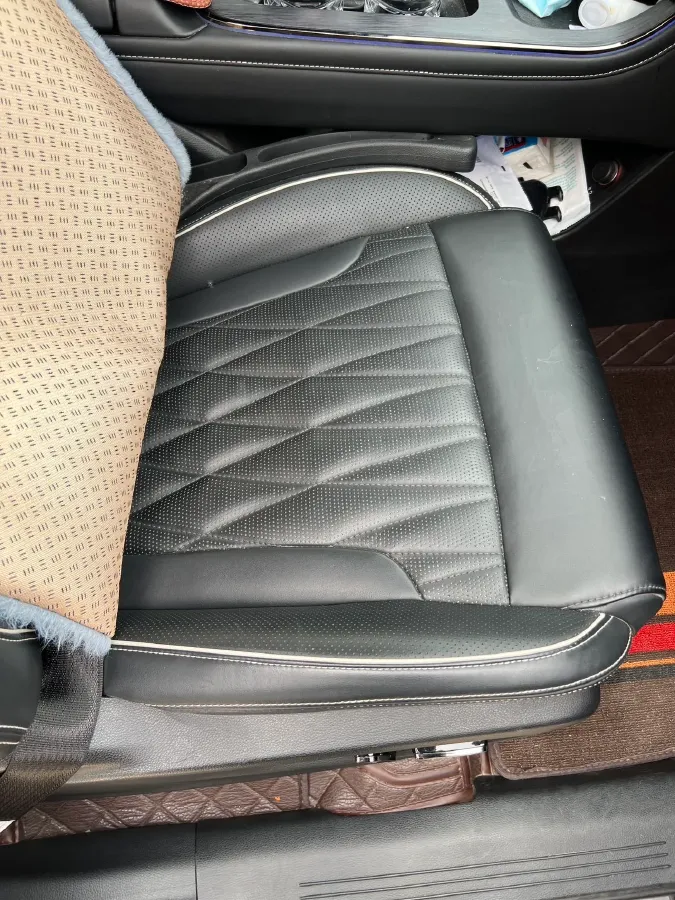 2022 GAC Trumpchi GS8 2.0T 190HP L4 E-CVT Hybrid,autocango,china used car exporter,china ev exporter,chinese used car exporter,chinese used ev exporter
