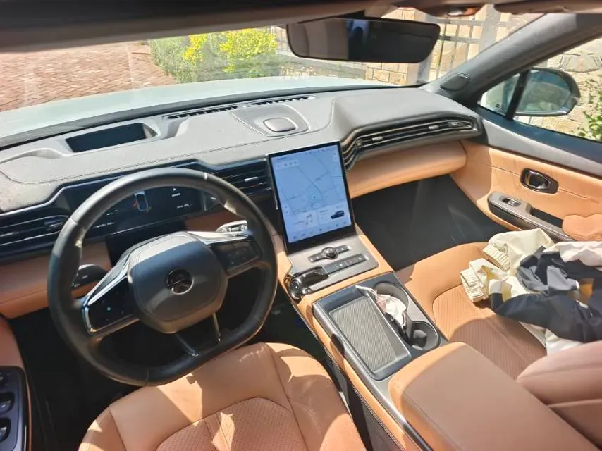 2019 NIO ES6 BEV 70KWH,autocango,china used car exporter,china ev exporter,chinese used car exporter,chinese used ev exporter
