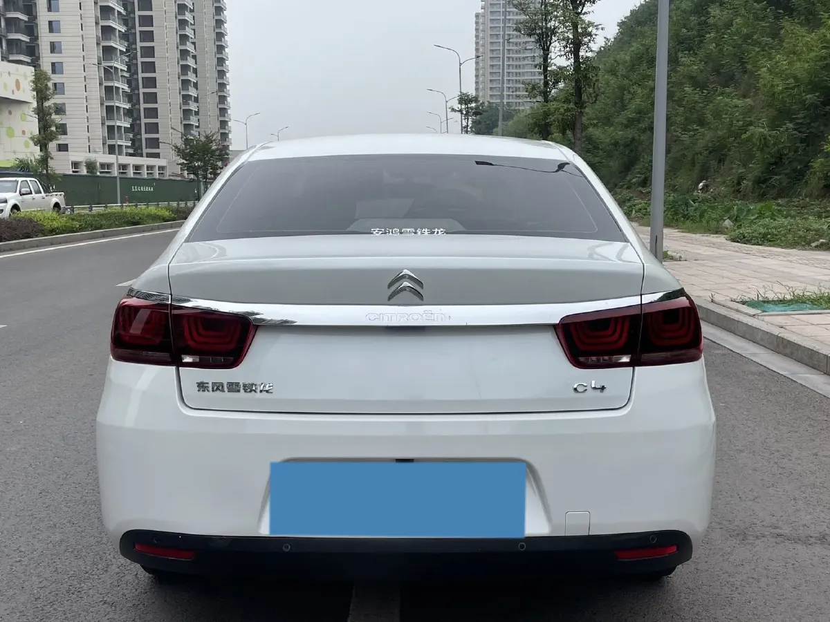 2018 Citroen C4 C-Quatre 1.6L 117HP L4 6AT,autocango,china used car exporter,china ev exporter,chinese used car exporter,chinese used ev exporter