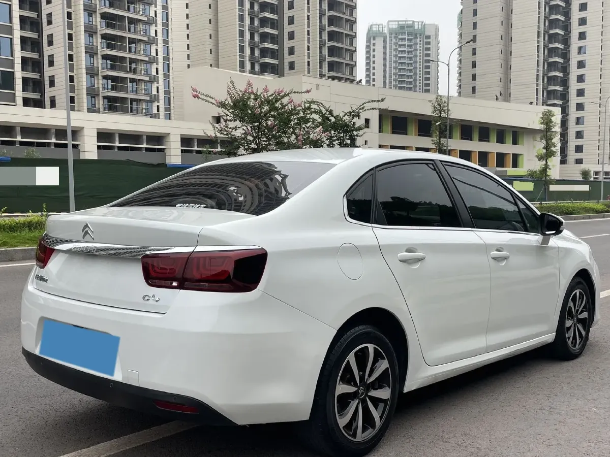 2018 Citroen C4 C-Quatre 1.6L 117HP L4 6AT,autocango,china used car exporter,china ev exporter,chinese used car exporter,chinese used ev exporter