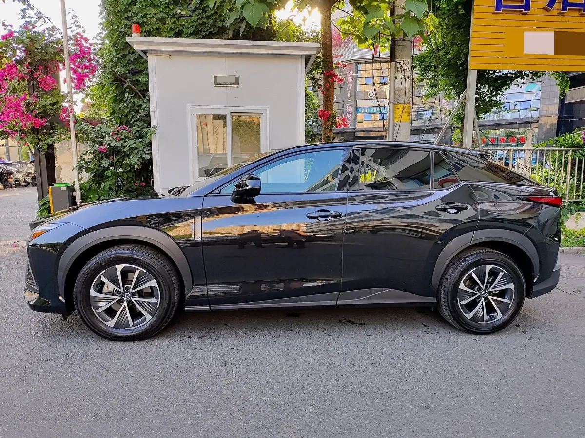2023 Lexus RZ BEV 66KWH,autocango,china used car exporter,china ev exporter,chinese used car exporter,chinese used ev exporter