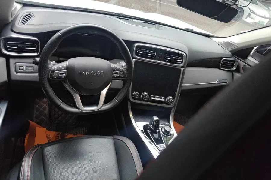 2017 Foton Sauvana 2.0T 218HP L4 6AT,autocango,china used car exporter,china ev exporter,chinese used car exporter,chinese used ev exporter