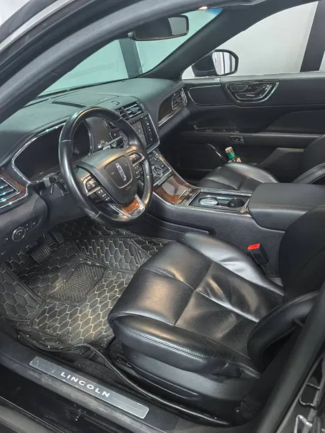 2018 Lincoln Continental 2.0T 261HP L4 6AT,autocango,china used car exporter,china ev exporter,chinese used car exporter,chinese used ev exporter