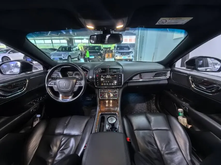 2018 Lincoln Continental 2.0T 261HP L4 6AT,autocango,china used car exporter,china ev exporter,chinese used car exporter,chinese used ev exporter