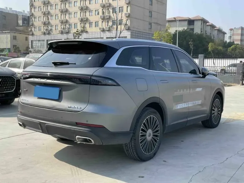 2025 Chery Tiggo 8 Plus 2.0T 254HP L4 8AT,autocango,china used car exporter,china ev exporter,chinese used car exporter,chinese used ev exporter