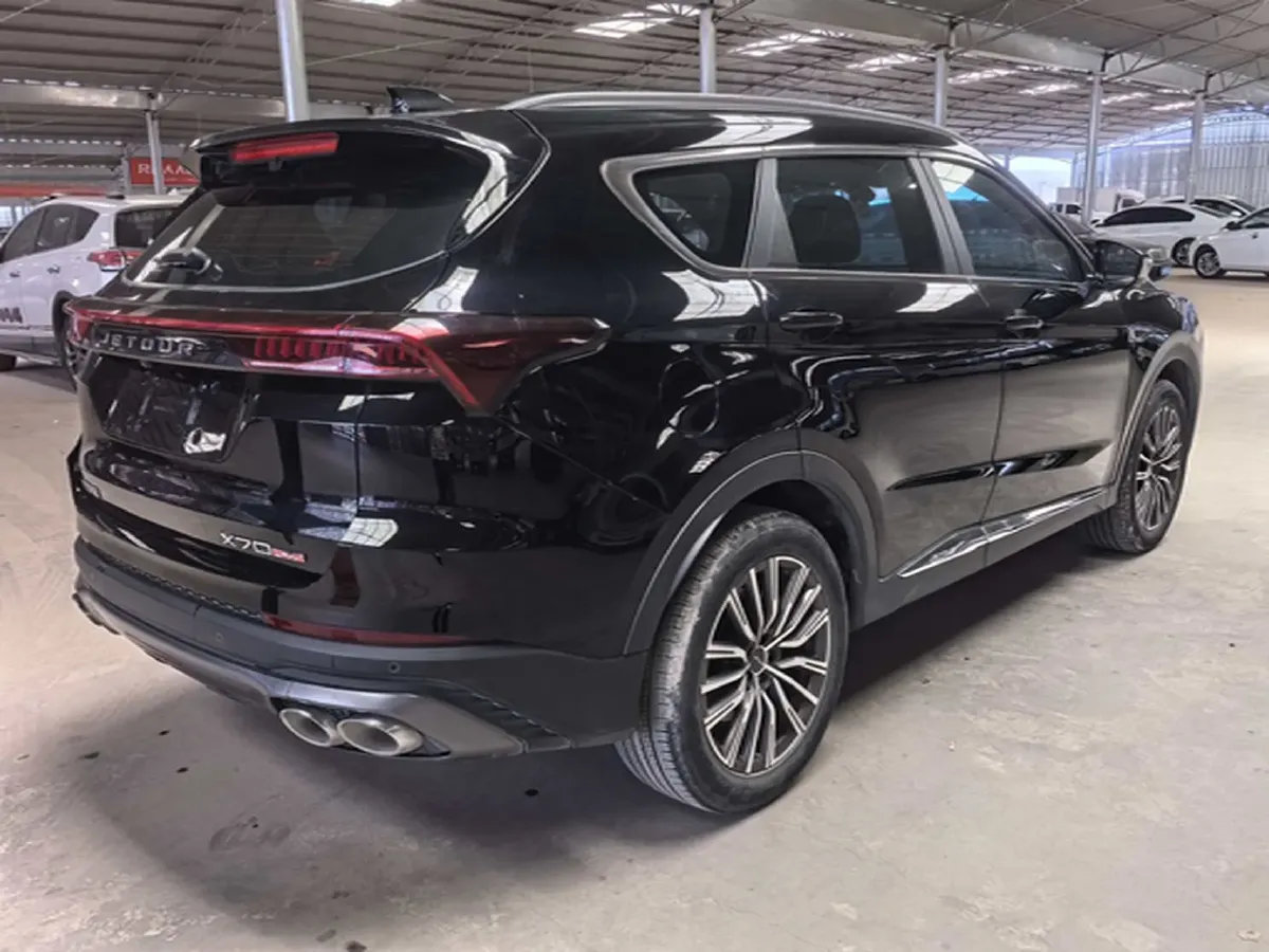 2023 ChangAn Oshan X7 Plus 1.5T 188HP L4 7DCT,autocango,china used car exporter,china ev exporter,chinese used car exporter,chinese used ev exporter
