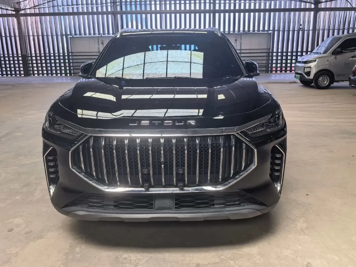2023 ChangAn Oshan X7 Plus 1.5T 188HP L4 7DCT,autocango,china used car exporter,china ev exporter,chinese used car exporter,chinese used ev exporter