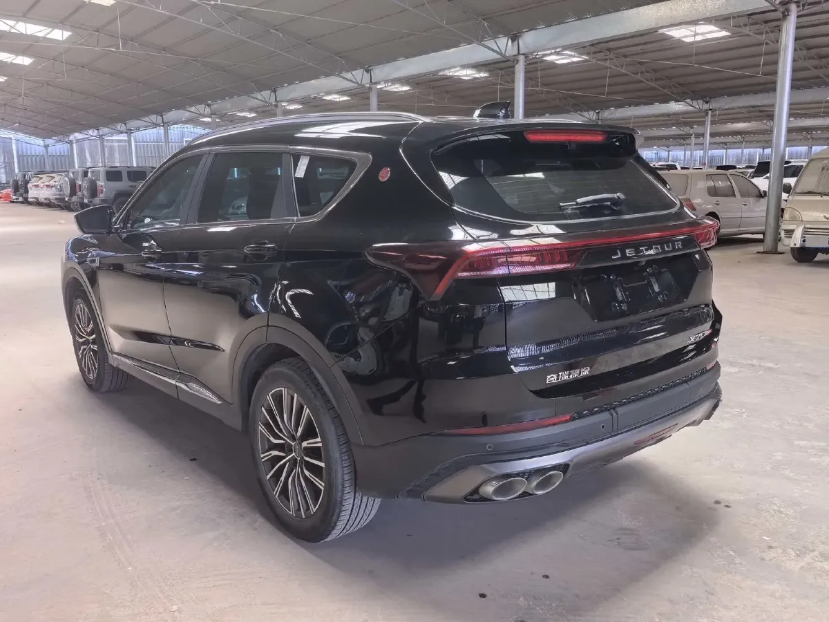2023 ChangAn Oshan X7 Plus 1.5T 188HP L4 7DCT,autocango,china used car exporter,china ev exporter,chinese used car exporter,chinese used ev exporter