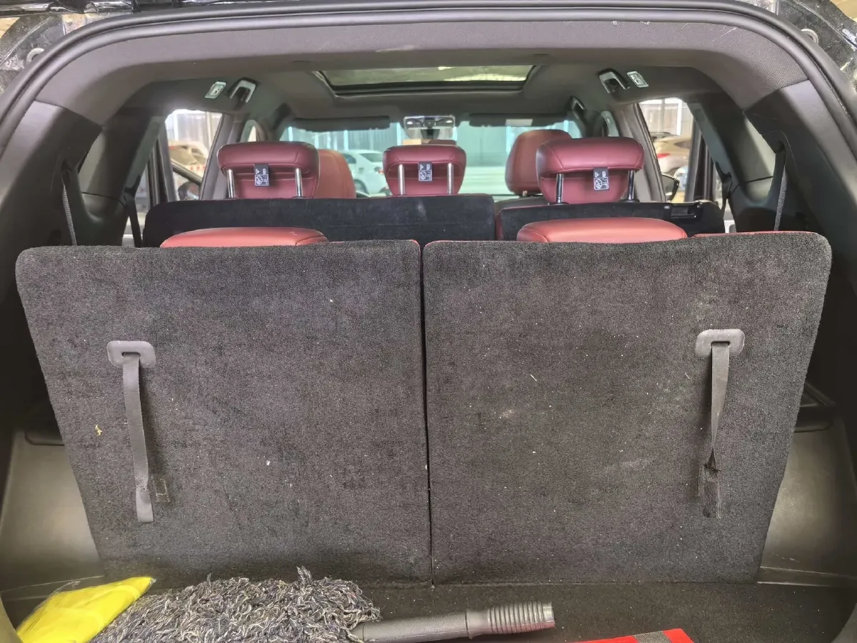 2023 ChangAn Oshan X7 Plus 1.5T 188HP L4 7DCT,autocango,china used car exporter,china ev exporter,chinese used car exporter,chinese used ev exporter
