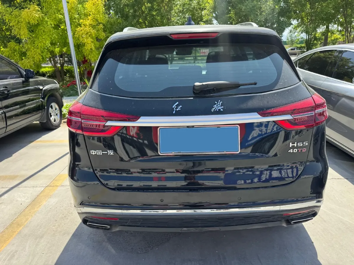 2019 HongQi HS5 2.0T 224HP L4 6AT,autocango,china used car exporter,china ev exporter,chinese used car exporter,chinese used ev exporter