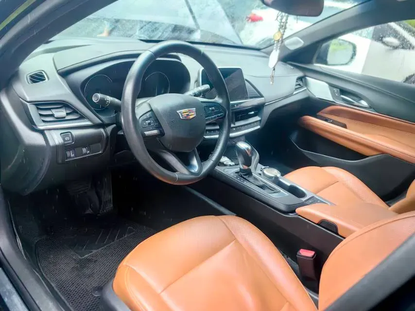 2022 Cadillac CT4 2.0T 237HP L4 8AT,autocango,china used car exporter,china ev exporter,chinese used car exporter,chinese used ev exporter