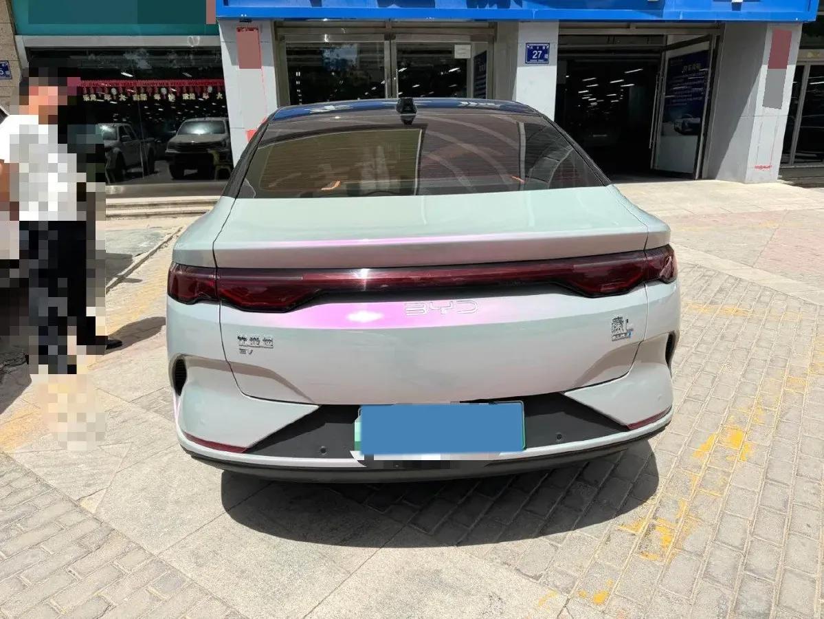 2025 BYD QinL BEV,autocango,china used car exporter,china ev exporter,chinese used car exporter,chinese used ev exporter