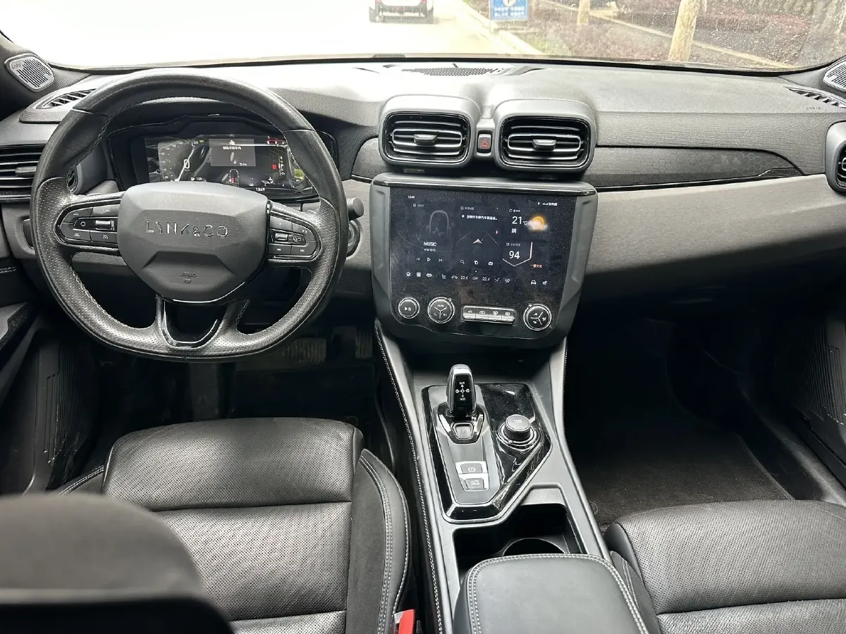 2022 LYNK&CO 03 1.5T 180HP L3 7DCT,autocango,china used car exporter,china ev exporter,chinese used car exporter,chinese used ev exporter