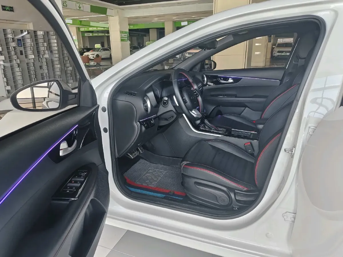 2021 Kia K3 1.4T 130HP L4 7DCT,autocango,china used car exporter,china ev exporter,chinese used car exporter,chinese used ev exporter
