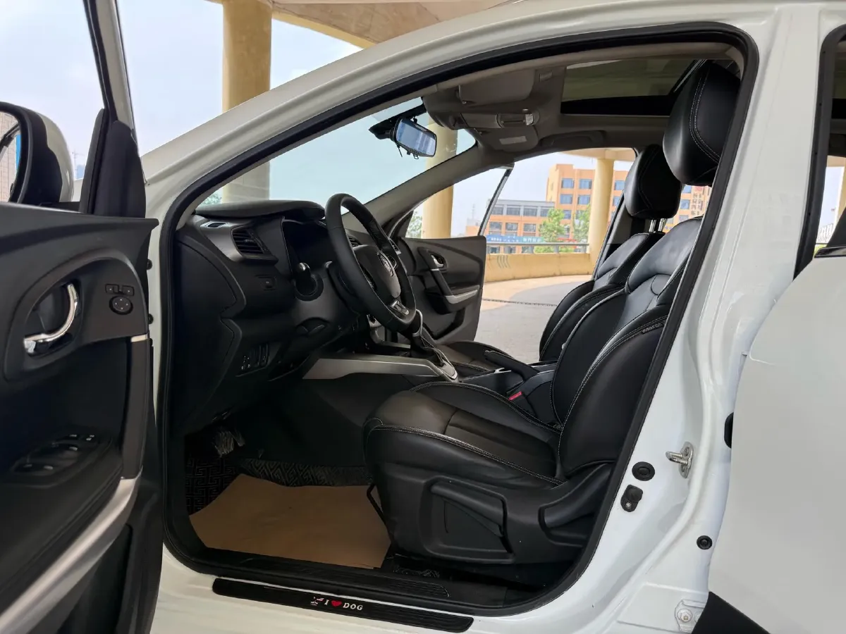 2019 Renault Kadjar 2.0L 154HP L4 CVT,autocango,china used car exporter,china ev exporter,chinese used car exporter,chinese used ev exporter