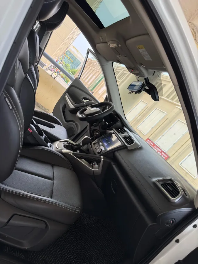 2019 Renault Kadjar 2.0L 154HP L4 CVT,autocango,china used car exporter,china ev exporter,chinese used car exporter,chinese used ev exporter