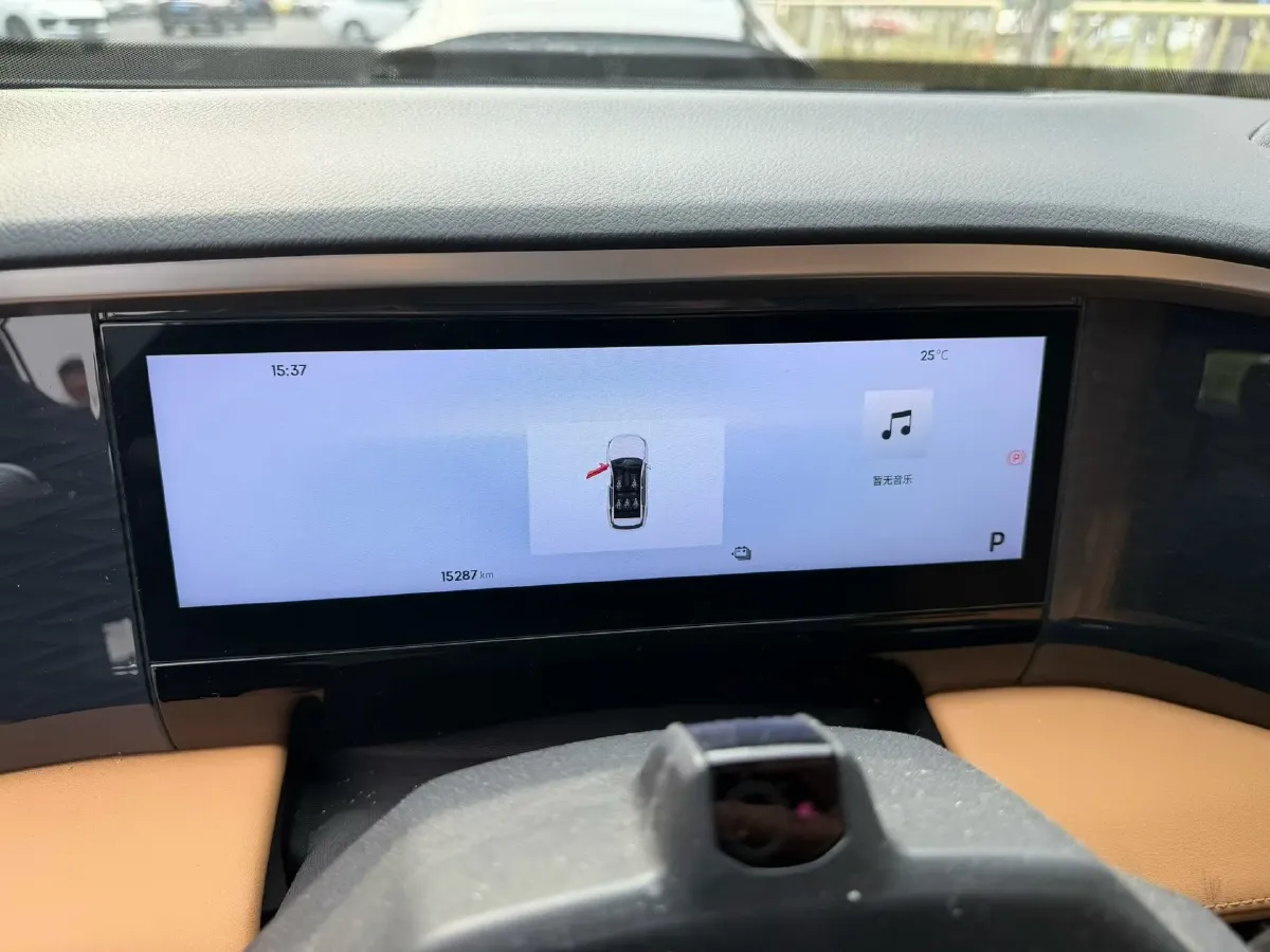 2024 Geely Galaxy L7 1.5T 163HP L4 3DHT PHEV 18.7KWH,autocango,china used car exporter,china ev exporter,chinese used car exporter,chinese used ev exporter