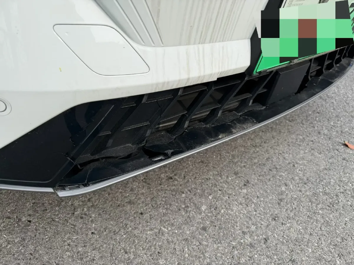2024 Geely Galaxy L7 1.5T 163HP L4 3DHT PHEV 18.7KWH,autocango,china used car exporter,china ev exporter,chinese used car exporter,chinese used ev exporter