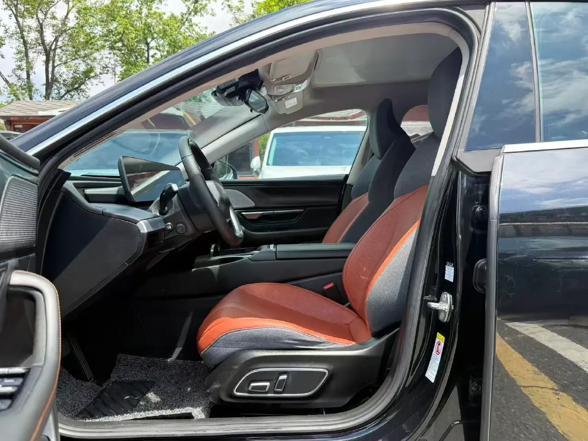 2020 Xpeng P7 BEV 70.8KWH,autocango,china used car exporter,china ev exporter,chinese used car exporter,chinese used ev exporter