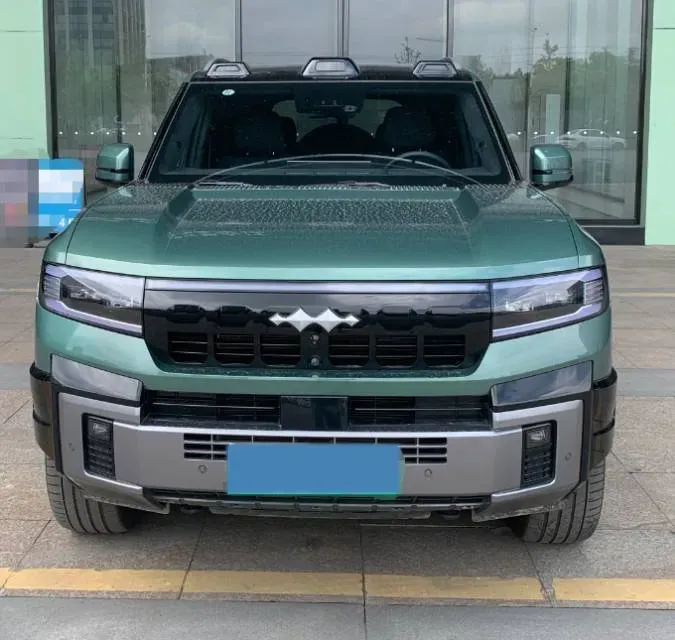 2025 FangChengBao Bao 8 2.0T 245HP L4 E-CVT PHEV,autocango,china used car exporter,china ev exporter,chinese used car exporter,chinese used ev exporter