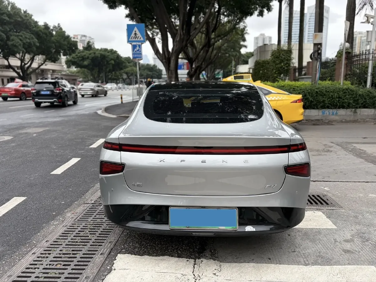 2022 DongFeng Forthing M7 2.0T 224HP L4 8AT,autocango,china used car exporter,china ev exporter,chinese used car exporter,chinese used ev exporter