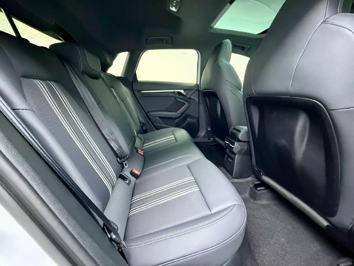 2022 Audi A3 1.4T 150HP L4 7DCT,autocango,china used car exporter,china ev exporter,chinese used car exporter,chinese used ev exporter
