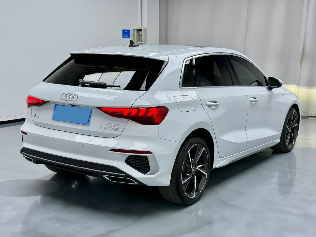 2022 Audi A3 1.4T 150HP L4 7DCT,autocango,china used car exporter,china ev exporter,chinese used car exporter,chinese used ev exporter