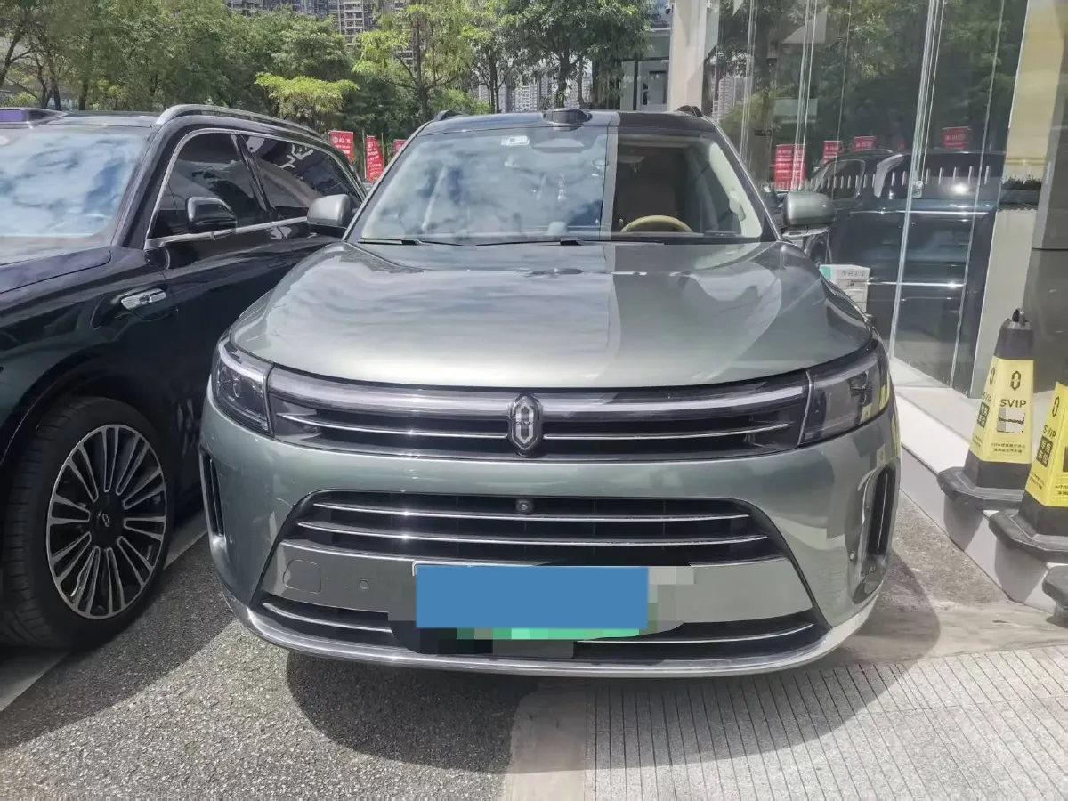 2024 AITO AITO M7 1.5T 152HP L4 REEV 40KWH,autocango,china used car exporter,china ev exporter,chinese used car exporter,chinese used ev exporter