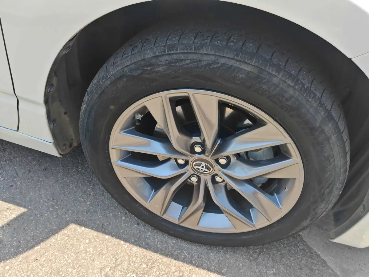 2019 Toyota Avalon 2.5L 178HP L4 E-CVT Hybrid,autocango,china used car exporter,china ev exporter,chinese used car exporter,chinese used ev exporter
