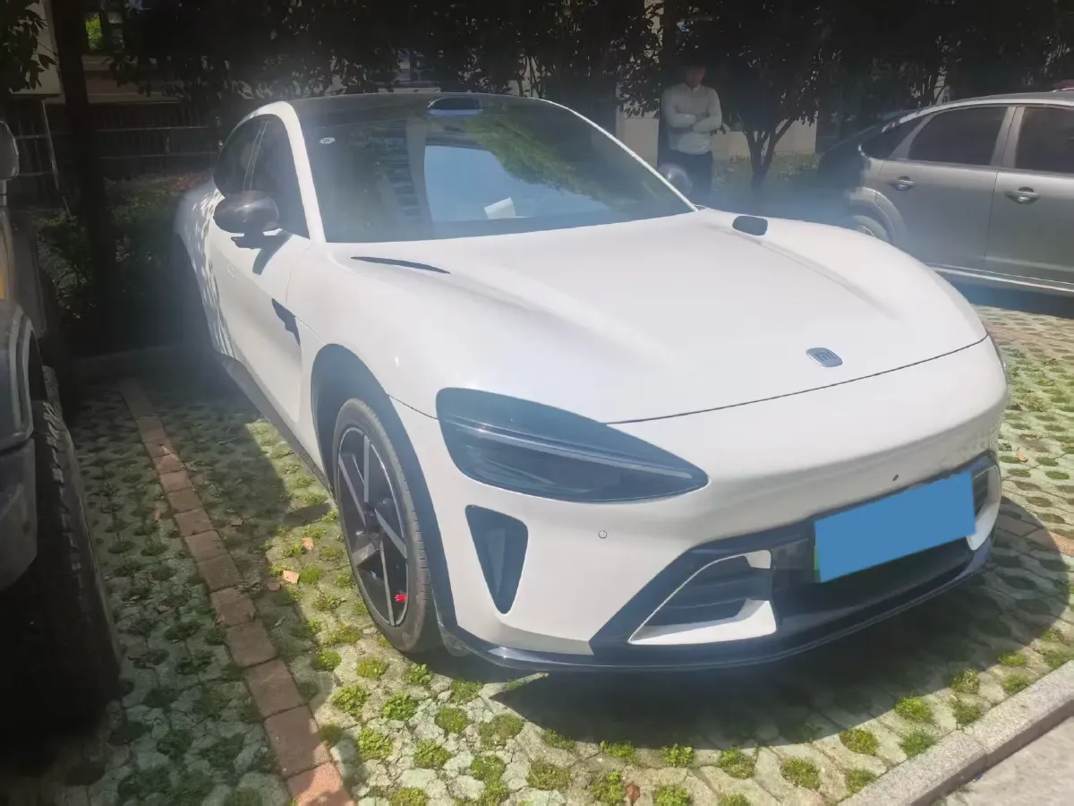 2025 MI YU7 BEV 101.7KWH,autocango,china used car exporter,china ev exporter,chinese used car exporter,chinese used ev exporter