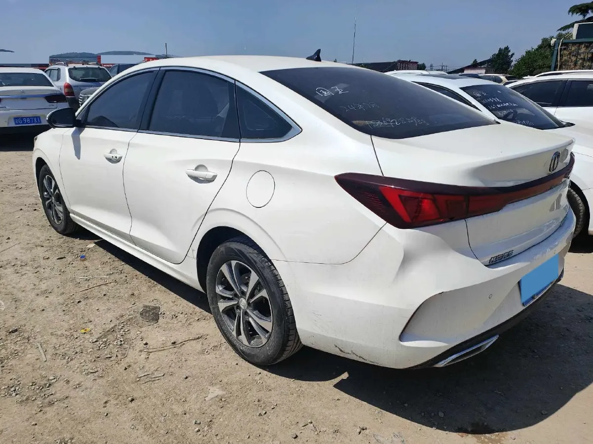 2022 ChangAn Eado 1.4T 160HP L4 7DCT,autocango,china used car exporter,china ev exporter,chinese used car exporter,chinese used ev exporter