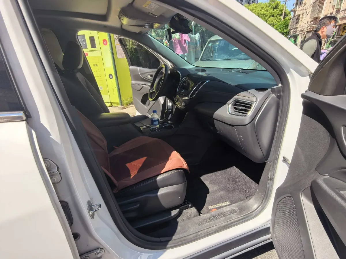 2019 Chevrolet Equinox 1.5T 180HP L4 6AT,autocango,china used car exporter,china ev exporter,chinese used car exporter,chinese used ev exporter