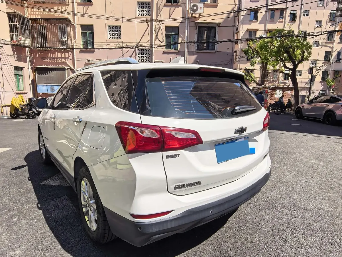 2019 Chevrolet Equinox 1.5T 180HP L4 6AT,autocango,china used car exporter,china ev exporter,chinese used car exporter,chinese used ev exporter