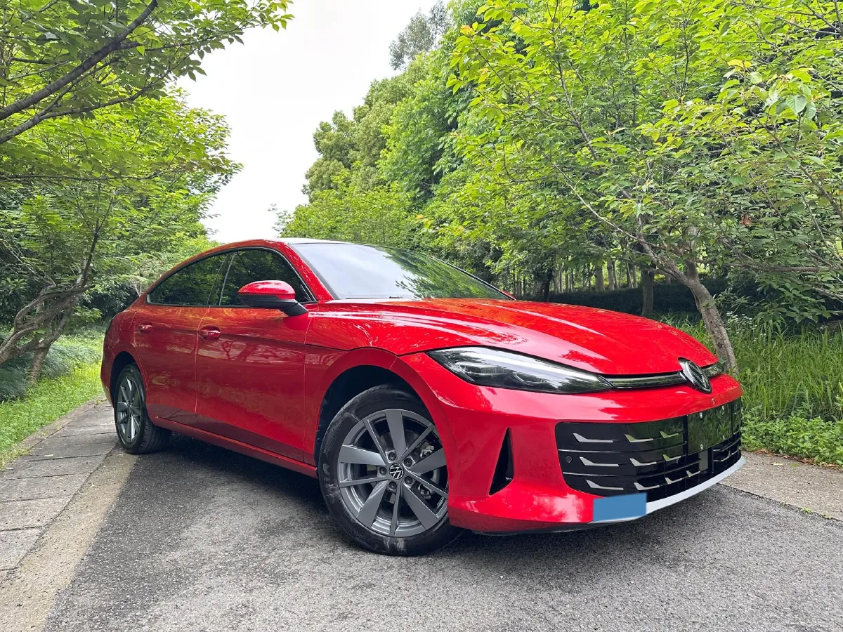 2026 Volkswagen Lamando 1.5T 160HP L4 7DCT,autocango,china used car exporter,china ev exporter,chinese used car exporter,chinese used ev exporter