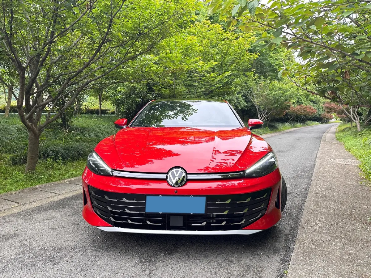 2026 Volkswagen Lamando 1.5T 160HP L4 7DCT,autocango,china used car exporter,china ev exporter,chinese used car exporter,chinese used ev exporter