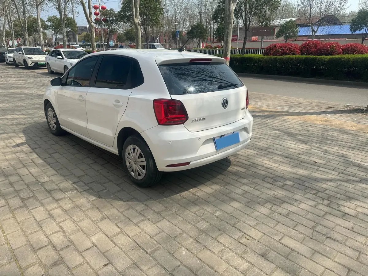 2014 Hyundai Reina 1.6L 123HP L4 4AT,autocango,china used car exporter,china ev exporter,chinese used car exporter,chinese used ev exporter