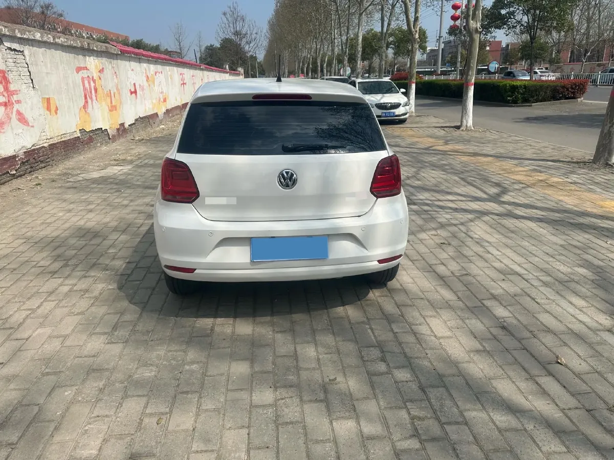 2014 Hyundai Reina 1.6L 123HP L4 4AT,autocango,china used car exporter,china ev exporter,chinese used car exporter,chinese used ev exporter