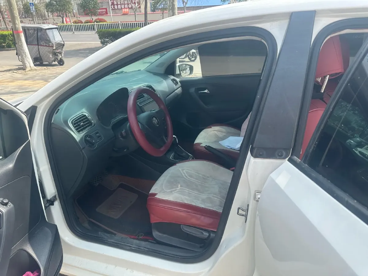 2014 Hyundai Reina 1.6L 123HP L4 4AT,autocango,china used car exporter,china ev exporter,chinese used car exporter,chinese used ev exporter